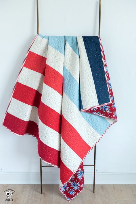 How to Make a Simple Strip Quilt Strip Wallpaper, Stripe Quilt Pattern, Strip Quilt Patterns, Wallpaper Removal, Strip Quilt, Flag Quilt, Red And White Quilts, Baby Quilt Pattern, Striped Quilt