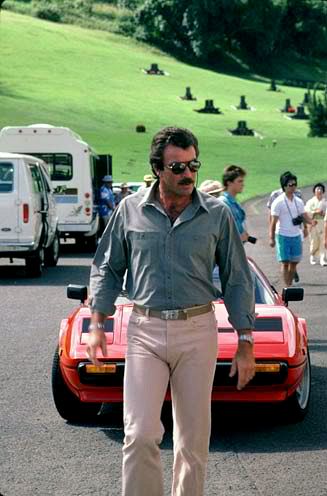 Tom as Thomas Magnum. Tom Selleck Aesthetic, Tom Selleck Outfit, Magnum Pi Style, Tom Selleck Style, 80s Excess, Thomas Magnum, Cowboy Carter, Men's Study, Katharine Ross