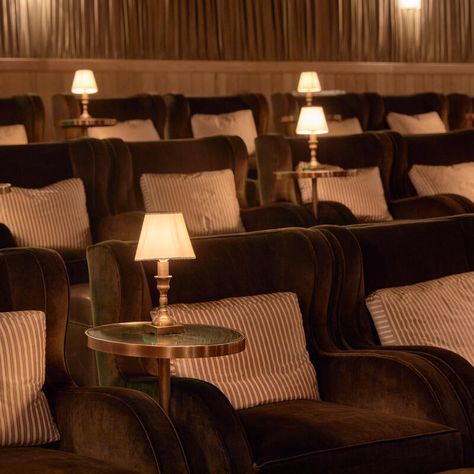 In House Cinema, Soho House Theater, Performance Space Design, Cinema Room Bar, Vintage Theater Room, Vintage Movie Theater Room, Soho House Gym, Cinema Room Aesthetic, Old Movie Theater Aesthetic