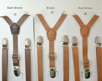 What color suspenders???  Brown pants. White/offwhite shirt. Brown shoes. Groom Accessories, Leather Suspenders, Style Cottage, Wedding Groomsmen, Mom Wedding, Naples Fl, Chatelaine, Boys Accessories, Groom And Groomsmen