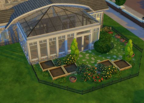 Sims 4 Greenhouse Guide: Top Tips and Tricks - Sim Guided Sims 4 Base Game Greenhouse, Sims 4 Glass Roof, Sims 4 Build Tips And Tricks, Sims 4 Greenhouse Ideas, Sims Greenhouse, Sims 4 Garden Ideas, Sims 4 Greenhouse, Building A Greenhouse, Sims Rooms