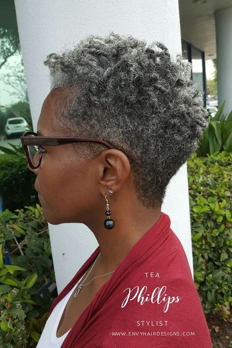 Hair And Glasses, Hairstyles For Seniors, Short Afro Hairstyles, Short Natural Haircuts, New Natural Hairstyles, Twa Hairstyles, Tapered Natural Hair, Natural Hair Cuts, Tapered Hair