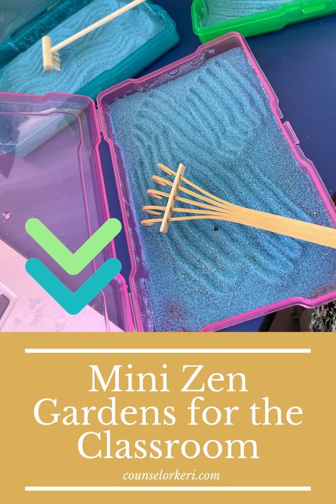 Looking for an easy to make calm corner activity? Set up these quick mini zen gardens for your students to use in the classroom or counseling. Great for school counseling calming activity or calm corner tools. Use these for coping skills and calming strategies in the classroom or in school counseling. Calm Down Kit, Calm Corner, Calm Classroom, School Counselor Office, Elementary School Counselor, Calming Corner, Mini Zen Garden, Sped Classroom, Social Emotional Activities