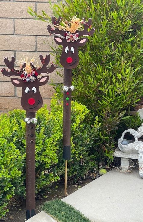 Pool Noodle Xmas Decorations, Dollar Tree Reindeer, Outdoor Christmas Reindeer, Christmas Mailbox Decorations, Noodle Crafts, Christmas Camping, Xmas Decorations Outdoor, Pool Noodle Crafts, Christmas Reindeer Decorations