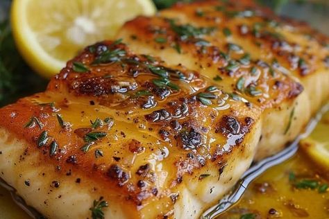 Fantastic Lemon Butter Fillet - recipestasteful Recipes Fish, Peanut Butter Candy, Chicken Pasta Bake, Lemon Butter Sauce, Comfort Food Southern, Andouille Sausage, Lemon Butter, Fish Fillet, Breakfast For Dinner