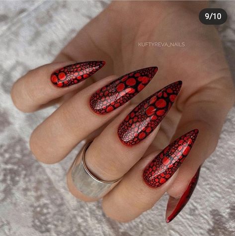 Red And Black Dragon Nails, Red Dragon Nails, Creepy Nail Art, Red Orange Nails, Red Black Nails, Dragon Nails, Punk Nails, Gothic Nails, Edgy Nails