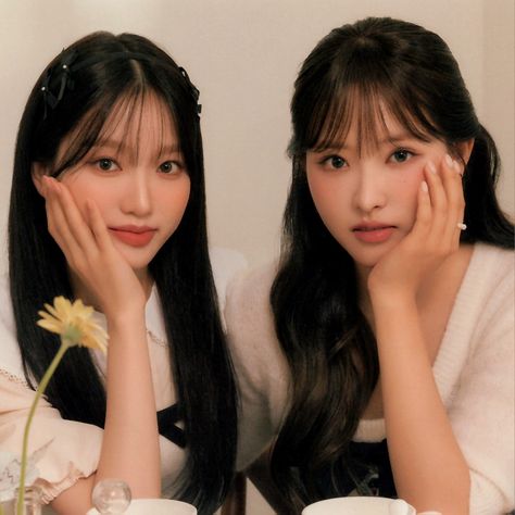 Gowon And Hyeju, Loona Assemble, Hyeju Loona, Son Hyeju, Gowon Loona, Odd Eyes, Girl Power, Photo Book, Girl Group