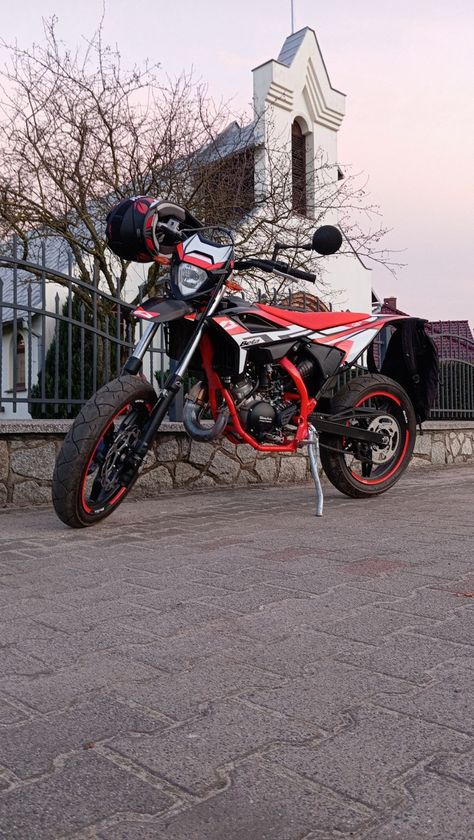 Beta rr50 supermoto Beta 50cc, Black Demon, Moto 50cc, Moto Car, Ktm 250, Graphic Kit, Moto Cross, Mopeds, Dirt Bike