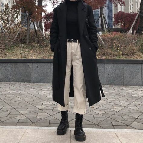 Korean Outfit Street Styles Black, Dark Academia Aesthetic Outfit, 00s Mode, Dark Academia Outfits, Dark Academia Outfit, Academia Outfits, Academia Fashion, K Fashion, Mode Inspo