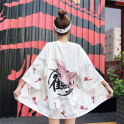 Chinese style retro printed shirt YV43047 Japanese Kimono Traditional, Kimono Traditional, Cute Kimonos, Harajuku Shirt, Island Outfit, Anime Kimono, Kimono Yukata, Japan Woman, Short Kimono