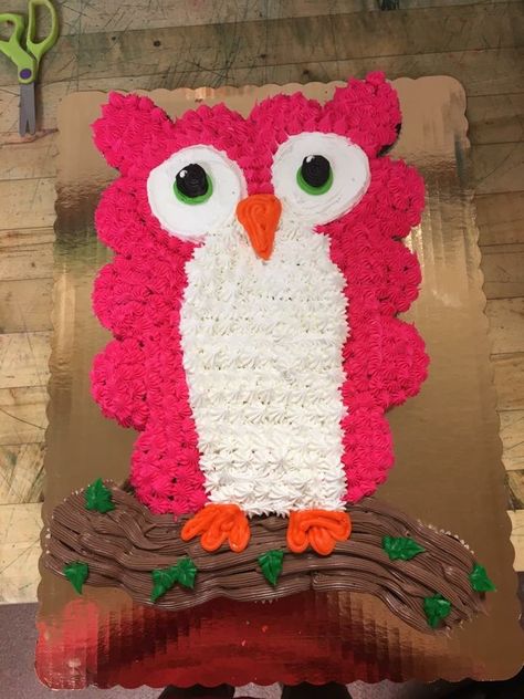 Owl cupcake cake. Owl Cupcakes Ideas, Owl Pull Apart Cupcake Cake, Owl Cupcake Cake, Ladybug Cakes, Owl Cupcakes, Pull Apart Cupcake Cake, Owl Cakes, Pull Apart Cake, Cinderella Cake