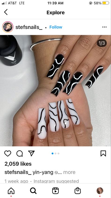 Black And White Nail Designs Coffin, Heartstopper Nails, Black And White Nail Designs, Uñas Ideas, White Nail Designs, Coffin Nails Designs, Funky Nails, White Nails, Maquillaje De Ojos