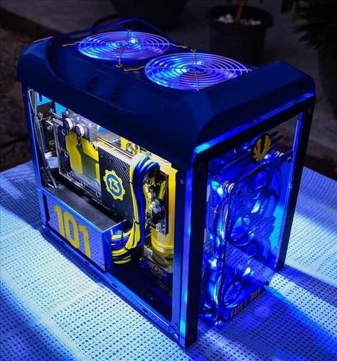 Custom Computer Case, Nuclear Apocalypse, Custom Computer, Game Tag, Pc Builds, Start Cleaning, Custom Pc, The Fallout, Pc Case