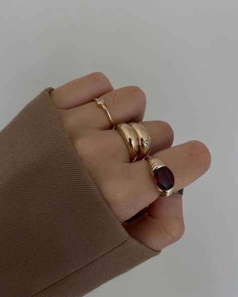 Mejuri on Instagram: "Get your dream stack for 20% off before it sells out. @anxtte @samantheah @annszhu @ekunwoo @kafayatzaria @kristenledwards" Mejuri Stack, Unusual Rings Design, Mejuri Rings, Elegant Watches Women, Heirloom Ring, Save Instagram, Indie Jewelry, Unusual Rings, Elegant Outfits