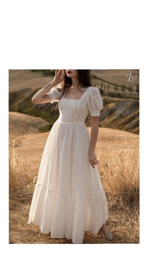 a beautiful frock for you guys 😊 Frock Designs For Women, Simple Frock Design, Long Frock Designs, Long Gown Design, Simple Frocks, Frock For Women, Modest Dresses Casual, Fancy Dresses Long, Lace Dress Vintage