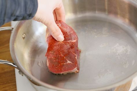 How To Cook Shoulder Steak In The Oven | LIVESTRONG.COM Best Filet Mignon Recipe, Cooking Beef Tenderloin, Broiled Steak, Skillet Steak, Beef Tenderloin Recipes, Filet Mignon Recipes, Tenderloin Steak, Beef Filet