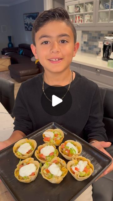 Cooking With Evan on Instagram: "Taco cups. I’m not gonna lie. I had three of these at the end of the video… insanely good. I started with a package of grass fed beef from @traderjoes and added olive oil, salt, and taco seasoning generously. Once it’s browned and cooked add some cheddar shredded and turn it off.. set aside. 

Take a 4 inch cup and cut out discs out of a flower tortilla. Take a greased muffin tin and shake them in their bowls. Fill them with the ground beef and immediately with cheddar cheese and bacon the oven at 3:50 for 15 minutes or until golden Brown. 

after they come out of the oven, I top mine off with lettuce, tomatoes, and some sour cream. Add hot sauce if you like and enjoy! (Adult supervision required) #cooking #recipe #taco #mexicanfood #yum" Romaine Taco Boats, Tortillas Dinner Ideas, Tacos In A Muffin Tin, Taco Cups With Tortillas Muffin Tins, Taco Cup, Bunko Food, Taco Supreme, Mini Taco Cups, 1960s Food