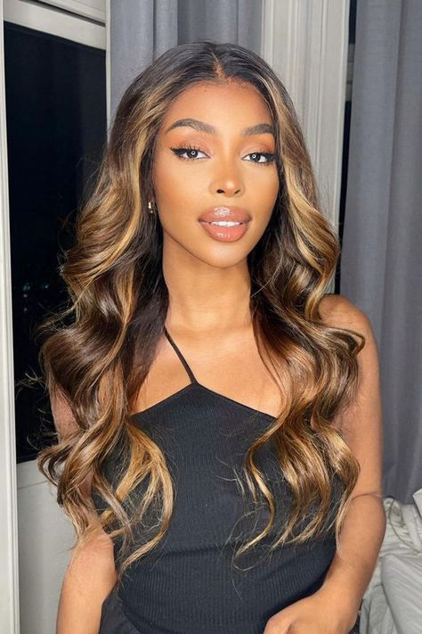 natural hair color ideas for black women highlights Colorful Highlights In Brown Hair, Best Human Hair Wigs, Brown With Blonde Highlights, Brazilian Hair Wigs, Long Human Hair Wigs, Blonde With Dark Roots, Ombre Highlights, Long Hair Wigs, Short Human Hair Wigs