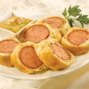 Pepperidge Farm® Puff Pastry - Recipe Detail - Spicy Honey-Mustard Sausage Wraps Patachou Pastry, Sausage Wraps, Spinach Pastry, Guava Pastries, Pastry Danish, Raspberry Pastry, Nutella Pastry, Cinnamon Pastry, Baking Pastries