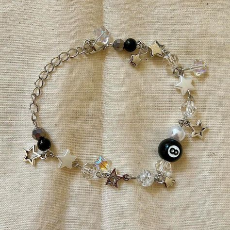 8 Ball Star Jewel Charm Emo Chain Bracelet These Chains Are Unisex :)! 8 Inches Brand New Handmade Silver Chain Bracelet, Grunge Style Jewelry, Tom Boy Jewelry, Button Charm Bracelet, Y2k Charm Bracelet, 8 Ball Bracelet, Masc Bracelets, Chain And Bead Bracelet, Y2k Jewelry Gold