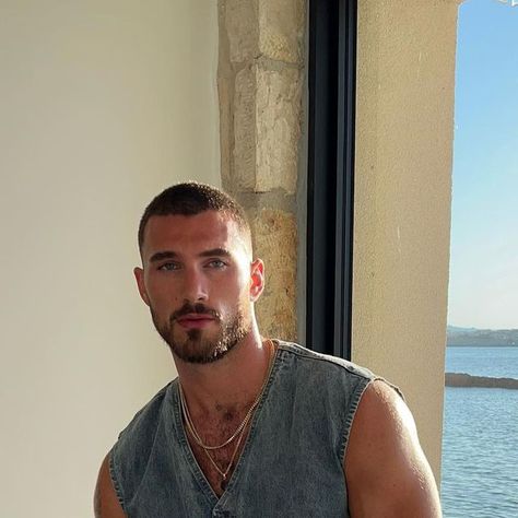 Michael Yerger on Instagram: "perfect evening 🍽️🌅" Assassin Game, Michael Yerger, Types Of Men, Mixed Guys, Mens Haircuts Short Hair, Perfect Guy, Mens Model, Men Beard, Hey Handsome