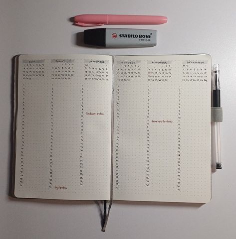 Year 2024 Calendar Bujo Simple, Bullet Journal Yearly, Mood 2024, Journal 2024, Calendar Journal, Journal Bullet, Stabilo Boss, 2024 Calendar, Yearly Calendar