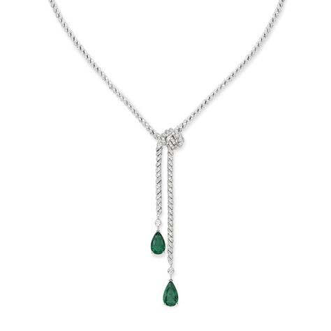 Maharani de Chaumet necklace Emerald White Gold - 083900 - Chaumet Chaumet Necklace, Gold Reference, Necklace White Gold, Necklace Emerald, Vvs Diamond, French Jewelry, Colombian Emeralds, Necklace White, High Jewelry