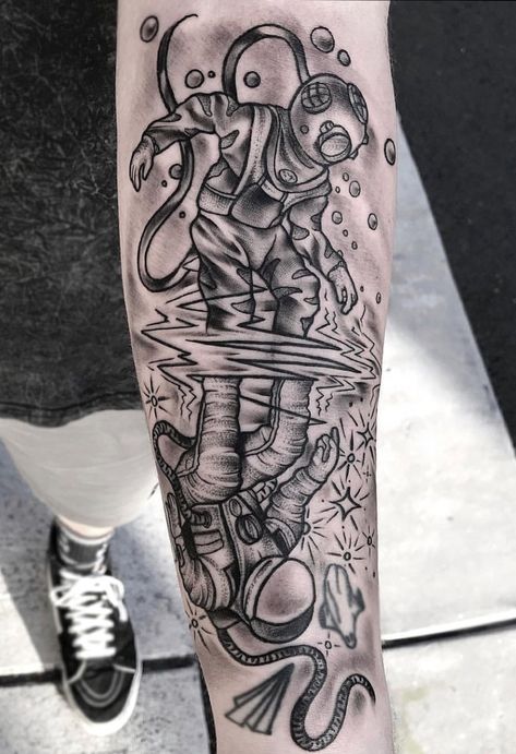 Scientific Tattoo, Costa Rica Tattoo, Calf Sleeve Tattoo, Space Tattoo Sleeve, Astronaut Tattoo, Back Of Arm Tattoo, Cool Tattoo Drawings, Planet Tattoos, Full Arm Tattoos