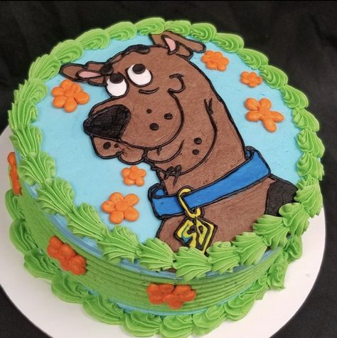 Scooby Birthday Cake, Scooby Cake Ideas, Scooby Doo Treats, Scooby Doo Birthday Cake Ideas, Scooby Doo Cake Ideas, Scooby Doo Cupcakes, Scooby Doo Birthday Party Ideas, Scooby Birthday, Scooby Doo Birthday Cake