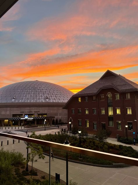 Uconn Aesthetic Campus, Uconn Campus, Uconn Aesthetic, Campus Aesthetic, Town Aesthetic, Dream Collage, Usa Summer, Future Girlfriend, Going To College