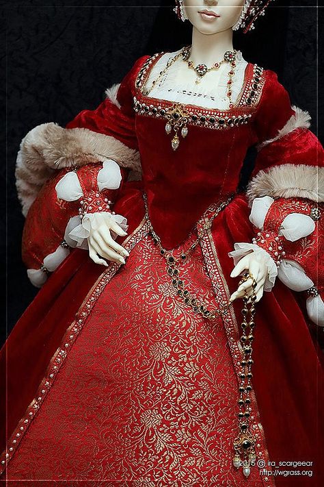 Red Tudor Gown, Sakizou Cosplay, Tudors Dress, Queen Elizabeth Tudor, Elizabeth Tudor, Tudor Gown, Elizabethan Fashion, Queen Rhaenyra, Tudor Dress