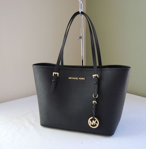 Michael Kors Jet Set Travel Saffiano Leather Small Tote Black gwe Sac Michael Kors, Michael Kors Handbags Black, Mk Handbags, Cheap Michael Kors, Michael Kors Outlet, Mk Bags, Handbag Outlet, Small Tote, Purses Michael Kors