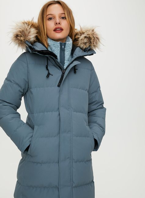 The best parkas for every degree of cold this polar coaster winter | Plus, the technical details and must-have materials to know, Aritzia TNA Parka Long St. Anton, winter style ideas Winter Parkas Women, Warmest Winter Coats For Women, Aritzia Winter Jacket, Aritzia Parka, Winter Parka Women, Winter Style Ideas, Parka Jacket Outfit, Best Parka, Parka Outfit