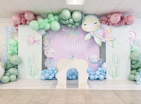 Ocean Baby Showers, Minnie Mouse Birthday Decorations, Mermaid Theme Birthday Party, Simple Birthday Decorations, Baby Shower Theme Decorations, Sea Baby Shower, Sea Birthday Party, 1st Birthday Decorations, Mermaid Theme Birthday