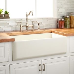 Best Farmhouse Sinks, Fireclay Farmhouse Sink, Best Kitchen Designs, Farmhouse Sink Kitchen, Single Basin, Farmhouse Interior, Design Principles, Farmhouse Sink, Kitchen Fixtures