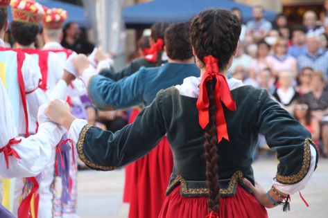 French Dresses, Spanish Heritage, Mythology Books, Genetic Variation, Language Families, Colonial History, European Languages, Hunter Gatherer, Sew Easy