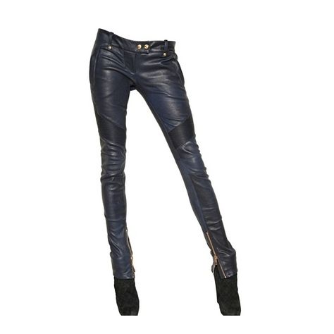 Balmain Soft Nappa Leather Biker Trousers (€3.925) ❤ liked on Polyvore featuring pants, bottoms, jeans, legs, doll parts, balmain, bike pants, biker trousers, elastic pants and balmain pants Biker Trousers, Balmain Pants, Bike Pants, Leather Pants Outfit, Elastic Pants, Zipper Pants, Black Leather Pants, Rocker Chic, Super Hero Costumes