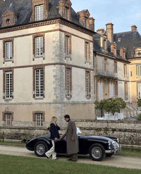 Old Money House, Valentine Couple, Countryside House, Luxury Lifestyle Dreams, Future Lifestyle, Old Car, French Countryside, Rich Life, Dream Lifestyle