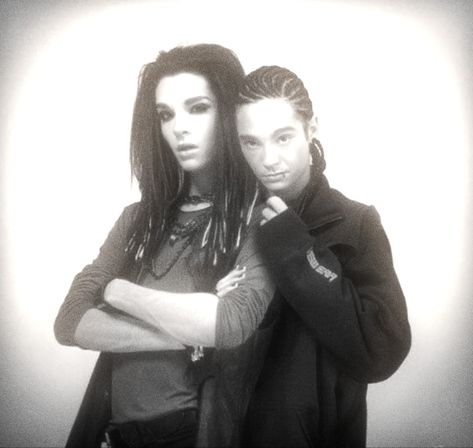 Kaulitz Twins, Tokyo Hotel, Love This Pic, Danny Devito, Tokyo Hotels, Band Pictures, Hotel Motel, Bill Kaulitz, Hunter Anime