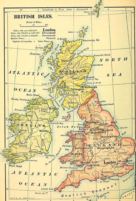 A simple map of the British Isles in a large format free to download along with many other maps of Britain. Uk Map Aesthetic, Biblical Maps, Map Of The Uk, Britain Map, British Isles Map, Shipping Forecast, Genealogy Map, Map Of Great Britain, German Map