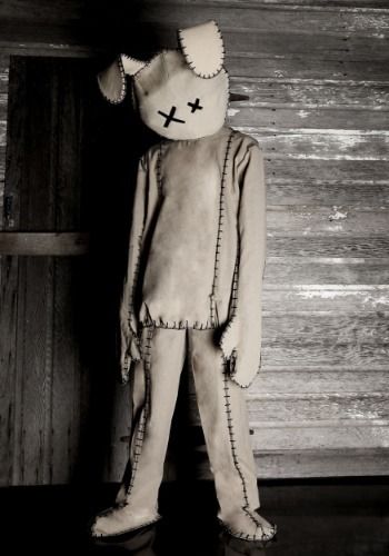 Hangman Halloween Costume, Creepy Voodoo Doll Costume, Unique Halloween Costumes Men, Scary Bunny Costume, Scariest Halloween Costumes, Halloween Costume Creepy, Mens Halloween Costumes Diy, Scary Clothes, Scary Bunny