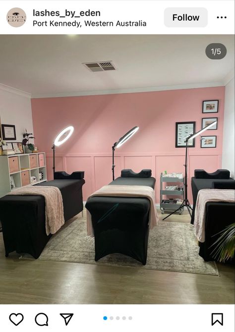 Black White And Pink Salon Ideas, Pink And Black Lash Room, Black Lash Studio, Black Esthetics Room, Pink Lash Room, Makeup Suite, Pink Beauty Room, Spa Aesthetics, Studio Lash