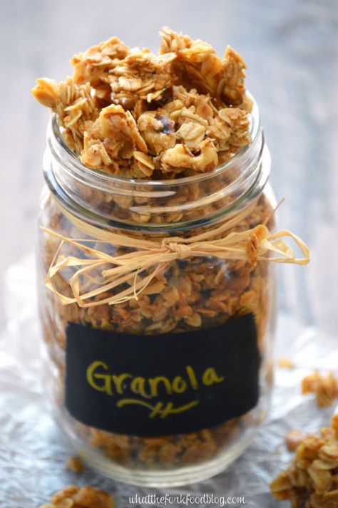 Homemade Maple Walnut Granola makes a great snack or breakfast. Enjoy it with milk as a cereal or on its own. Homemade granola is so easy to make, you'll never go back to store-bought. From What The Fork Food Blog. Walnut Granola, Maple Granola, Healthy Afternoon Snacks, Gluten Free Granola, Gluten Free Recipes For Breakfast, Homemade Gluten Free, Maple Walnut, Granola Recipes, Homemade Granola