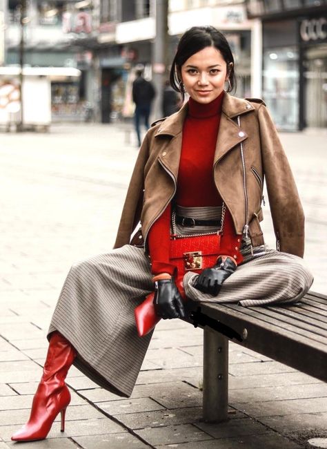 Fall Fashion Coats, Red Boots, Mode Inspo, Looks Chic, 가을 패션, Mode Vintage, Mode Inspiration, Winter Fashion Outfits, Outfit Idea