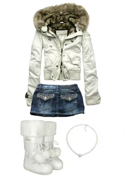 Iconic Winter Outfits, Winter Fit Y2k, Winter Aesthetic Outfit Vintage, Cold Party Outfits Winter, Cute Y2k Winter Outfits, Winter Outfits Y2k Aesthetic, Y2k Winter Boots, 00s Fashion Winter, Winter Clothes Y2k