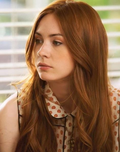 Karen Gilan, Karen Gillen, Karen Gillian, Pretty Redhead, Amy Pond, Lily Evans, Karen Gillan, Lily Collins, Ginger Hair