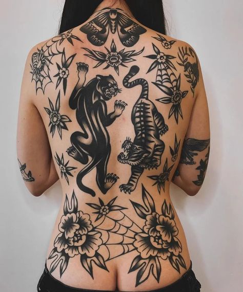 American Tradition Back Tattoo, Old School Hip Tattoo, Traditional Sleeves For Women, American Traditional Tattoos Collar Bone, Traditional Style Back Tattoo Women, Large Traditional Back Tattoo, Matching Tattoos Old School, American Traditional Lower Stomach Tattoo, Old School Tattoo Thigh