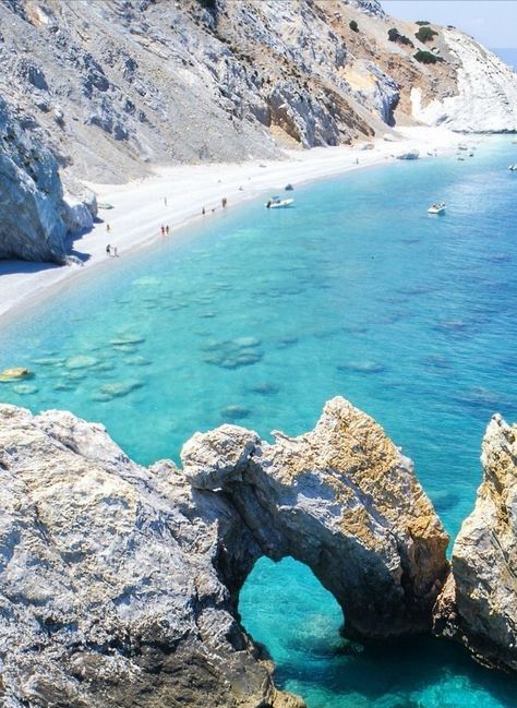 Lalaria Beach, Beach In Greece, Skiathos Greece, Greece Photography, Skiathos, Greece Vacation, Dream Trip, Sunny Beach, Greece Travel