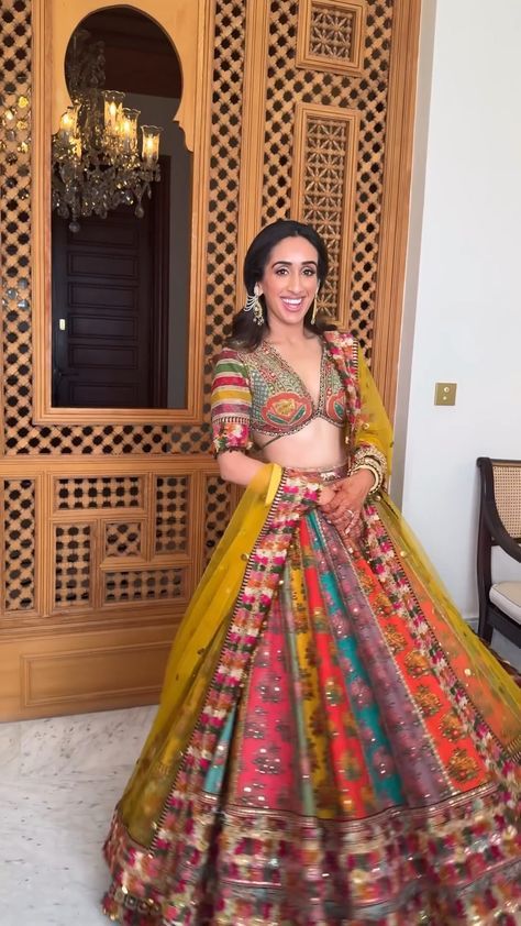 Sabyasachi Multicolor Lehenga, Multi Color Lengha, Mehendi Dresses For Bride, Mehandi Dresses For Brides, Mehndi Outfit Bridal, Mehendi Outfits For Bride, Lehengas For Wedding, Mehandi Outfit, Haldi Outfit For Bride