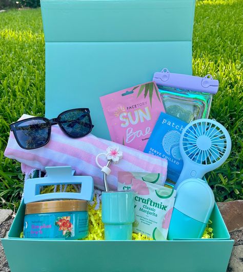 Summer Sunshine Gift Box: The Perfect Beach Gift for Friends, Sisters, or Yourself! Selfcare Basket, Senior Baskets, Senior Basket, Bday Basket, Summer Gift Baskets, Secret Sister Gifts, Secret Sister, Custom Gift Ideas, Box Of Sunshine